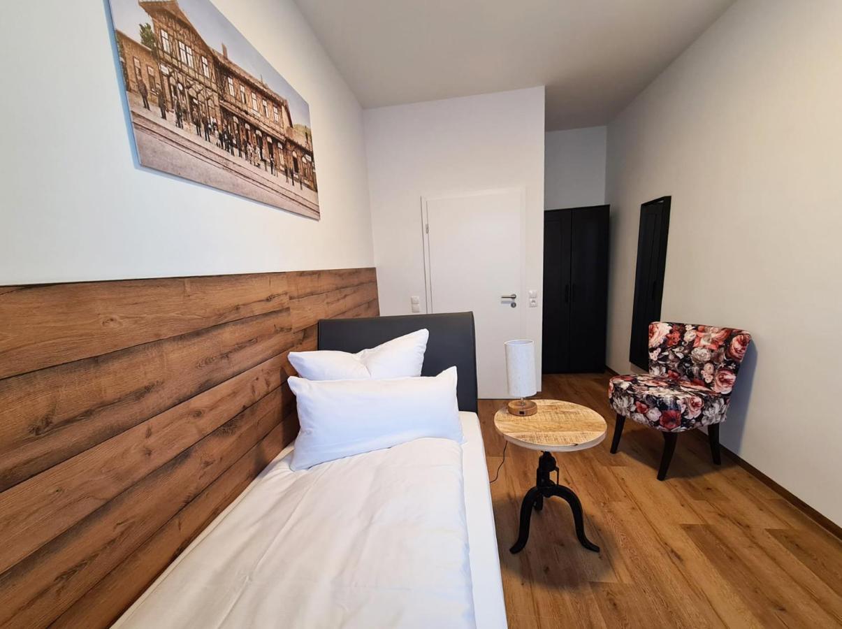 Hotel Gleis 3Viertel جينا المظهر الخارجي الصورة